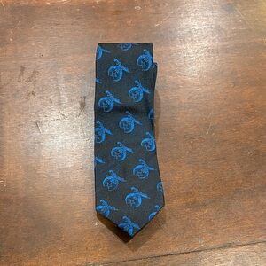 Source Unknown Elegant Black Tie with Blue Accents